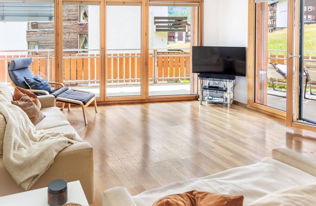 Beautiful apartment for 6 people with WIFI, TV and balcony