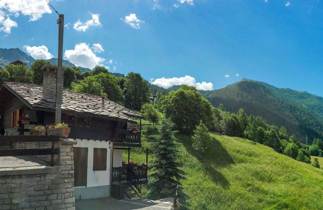 Beautiful apartment for 4 people with WIFI, TV, balcony and pets allowed