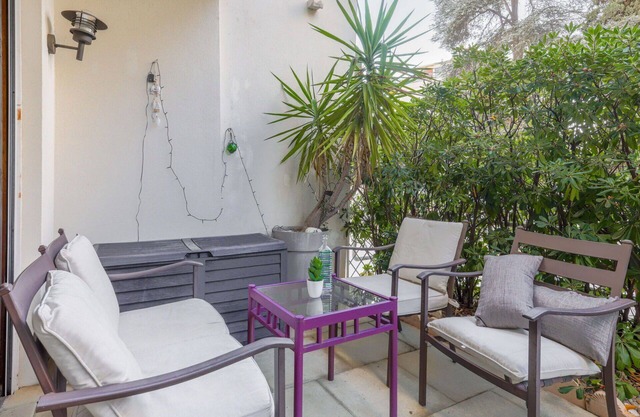 Beautiful apartment for 4 guests with pool, WIFI, TV, terrace and parking