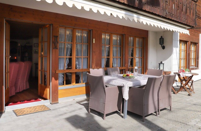 Beautiful apartment for 12 guests with WIFI, TV and terrace