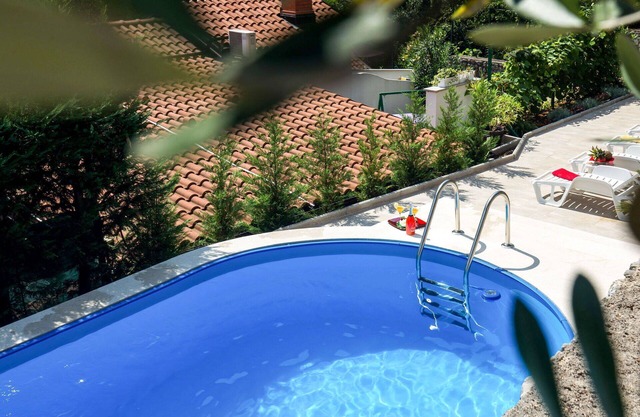 Beautiful apartment for 4 people with WIFI, pool, A/C and terrace