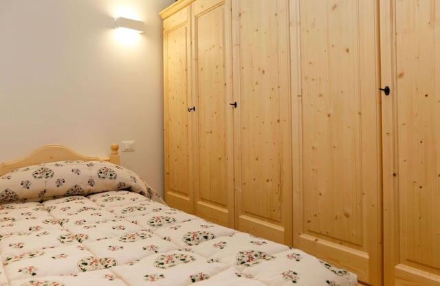 Beautiful apartment for 3 people with WIFI, TV, patio and pets allowed