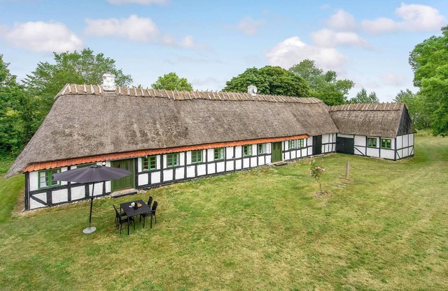 Accommodation 