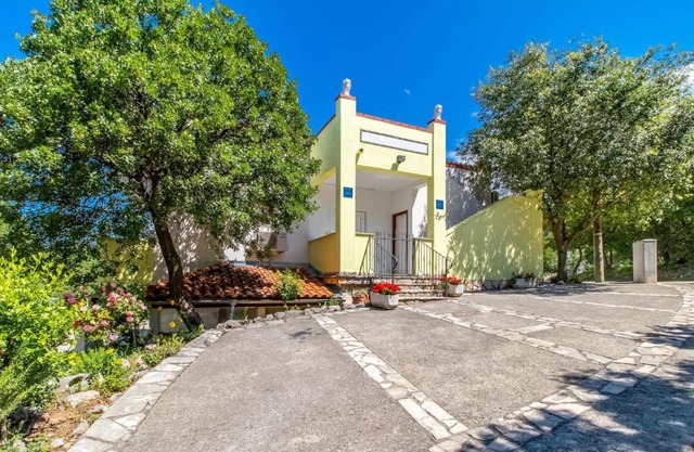 Beautiful apartment in Klenovica with 1 Bedrooms and WiFi