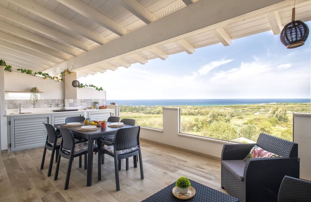 Beautiful apartment for 4 people with WIFI, A/C, TV, terrace and panoramic view