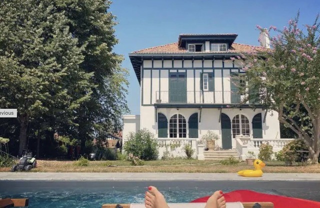 Beautiful basque Villa of the 30th with swimming pool and pool house