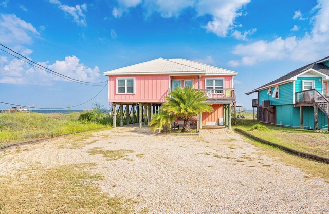 Beautiful bayfront home with views of the Dauphin Island Bridge