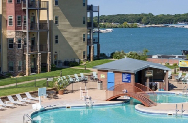 Beautiful Bridges Bay Condo