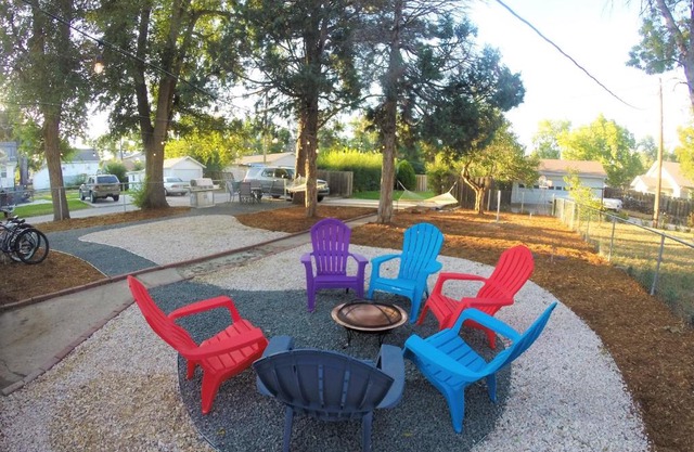 Beautiful Bungalow Next to UNC-FREE Cruiser Bikes!