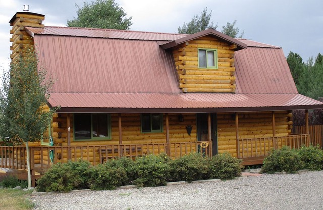 Beautiful cabin in Ponderosa Pines