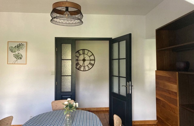 Beautiful city center apartment for 5/7 people, 3 star rating