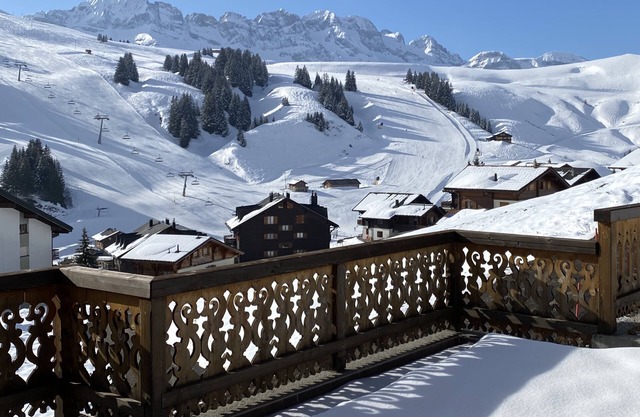 Beautiful cottage with views of the Dents du Midi