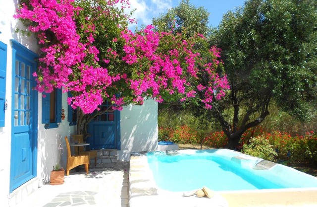 Beautiful country home on Syros island, Greece