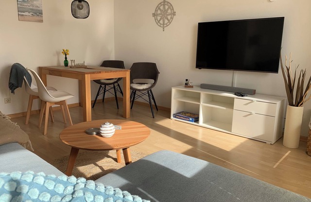 Beautiful apartment for 3 adults and 1 child with balcony & sea view in Topla