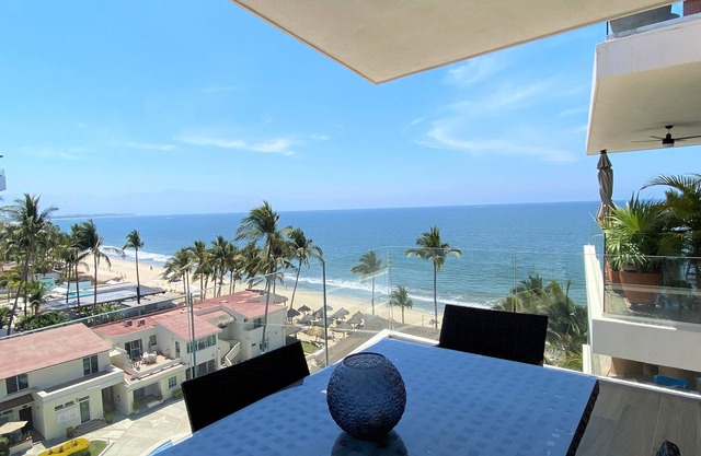 Beautiful Family Condo with Pool & Beach Access at Bucerías Golden Zone