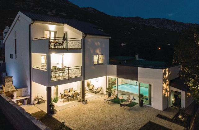 Beautiful Home In Tribalj With 4 Bedrooms, Sauna And Indoor Swimming Pool