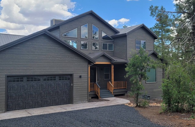 Beautiful home within Torreon