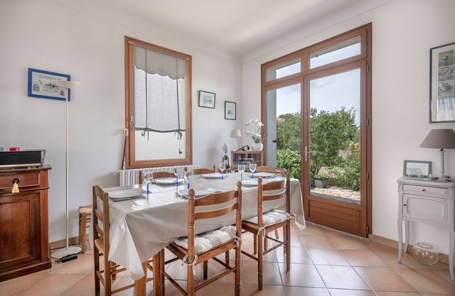 Beautiful house for 6, in the heart of the salt marshes