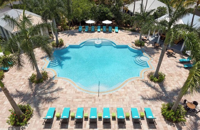 Beautiful Key West! Close to the Beach! Amazing Ocean View, Outdoor Pool
