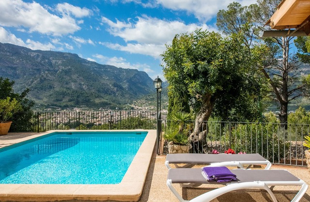 Beautiful little house with private pool in the valley of Sóller