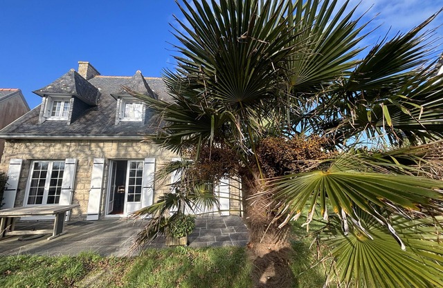 Beautiful neo-Breton villa 80m from Sainte Marine beach