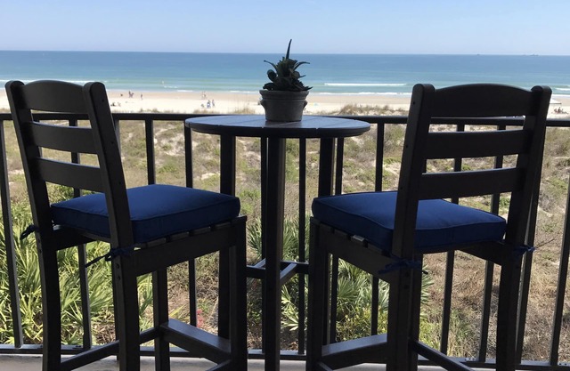 Beautiful newly remodeled Oceanfront Condo