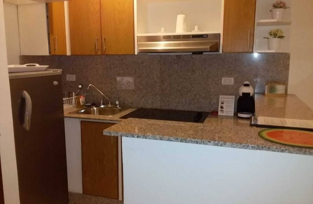 Beautiful Ocean View Apartment 402-B