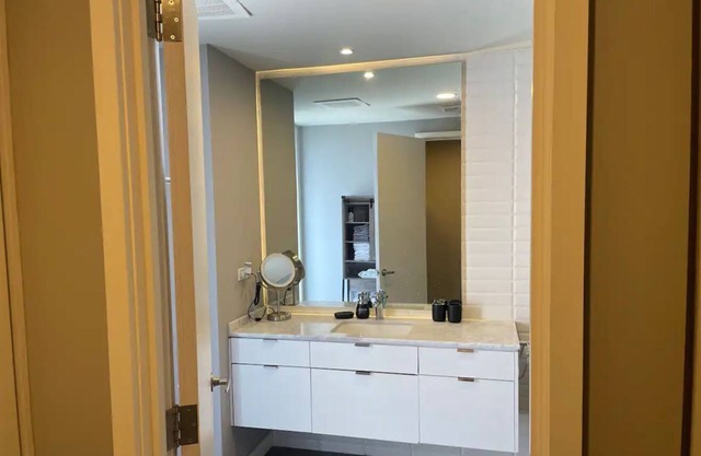 Beautiful one bedroom Loft