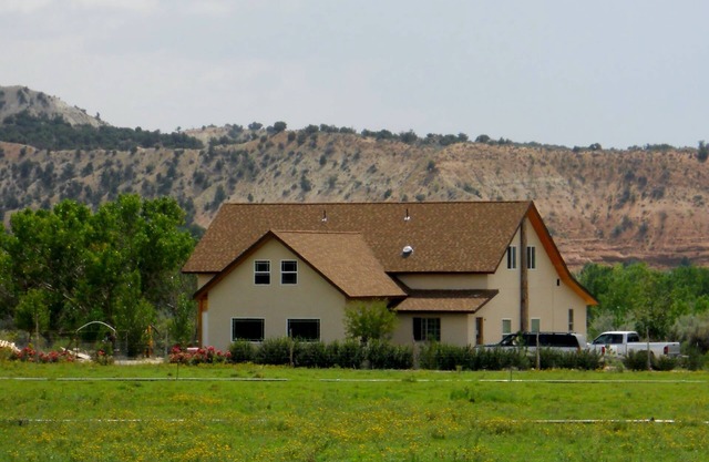 Beautiful Pastoral Setting - near Bryce Canyon, Grand Staircase, Panoramic Views