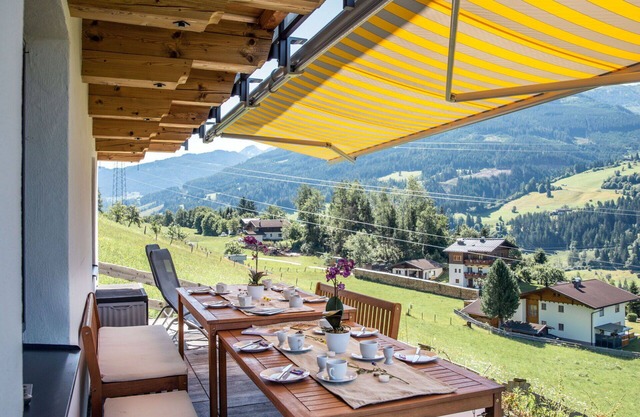 Beautiful private villa for 8 people with WIFI, TV, terrace and pets allowed