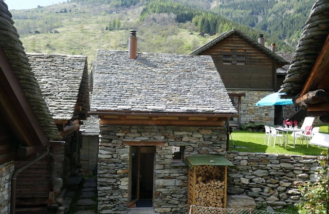 Beautiful private villa for 4 people