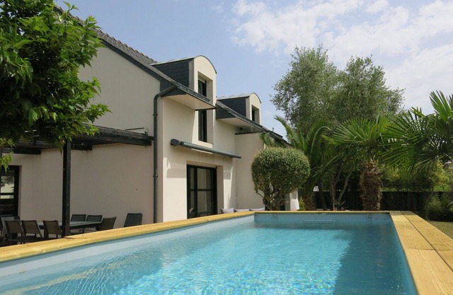 Beautiful private villa for 8 guests with WIFI, private pool, TV and terrace