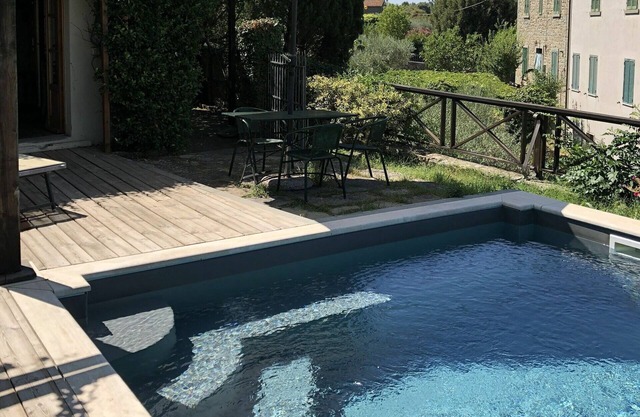 Beautiful private villa with private pool, A/C, WIFI, TV, patio and panoramic view, close to Cor.