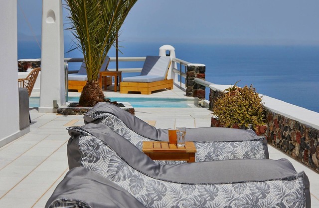 Beautiful Santorini Villa | Villa Calypso | 3 Bedrooms | Private Terrace &.