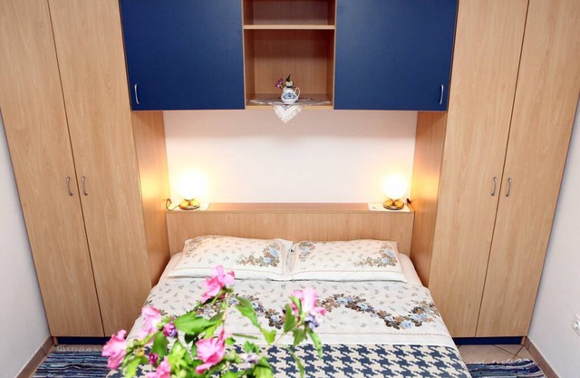 Beautiful Sea View Studio Apartment MG1