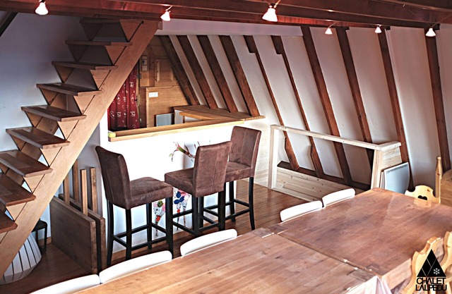 Beautiful south facing chalet up to 10 people