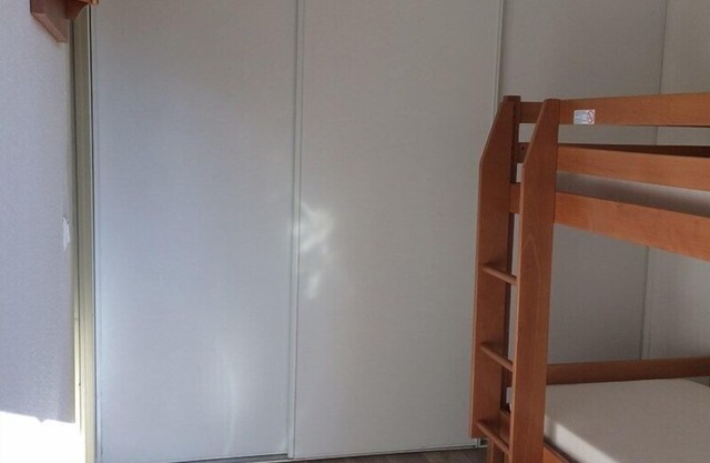 Beautiful south facing apartment, 50 m from the slopes, for 6 people
