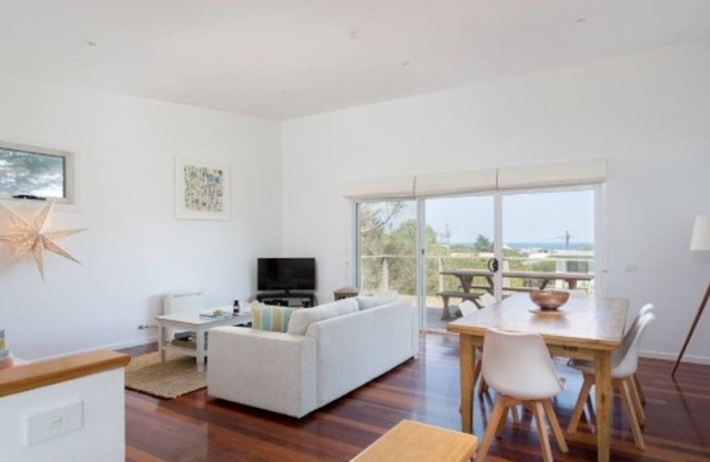 Beautiful spacious home close to the beach.