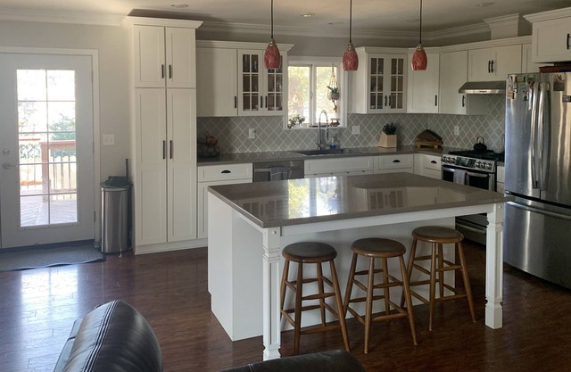 Beautiful spacious home in the heart of Kodiak!