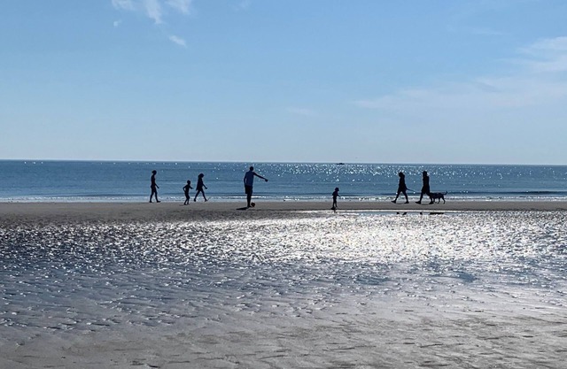 Beautiful Summer Rental at Gorgeous Nantasket Beach in Hull MA!