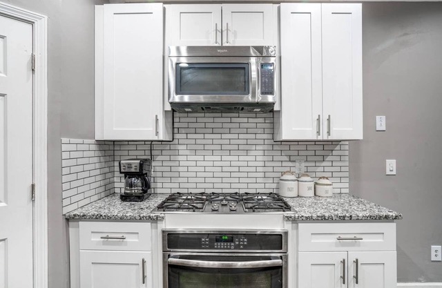 Beautiful townhome near Braves Stadium