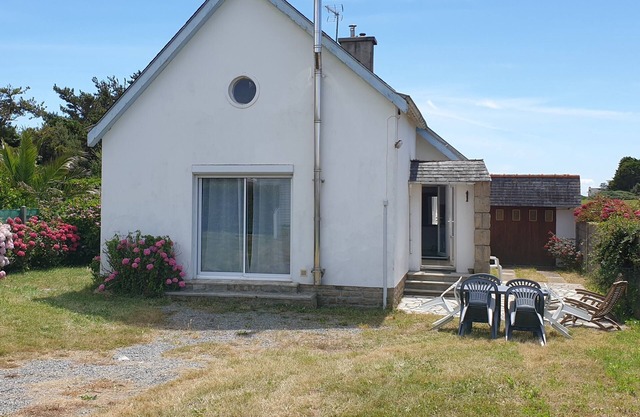 Beautiful villa 2 steps from the beach and Trévignon