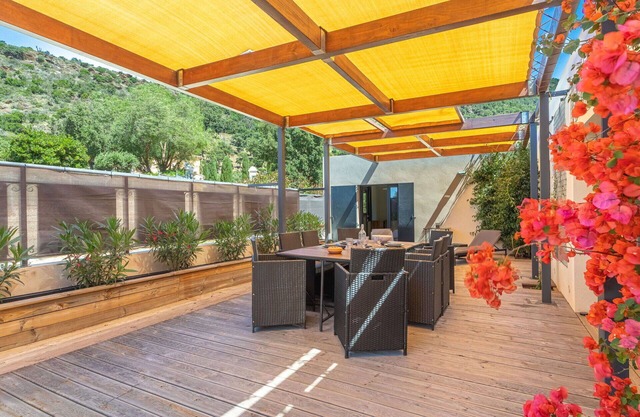 Beautiful villa for 4 people with WIFI, A/C, TV, terrace and parking