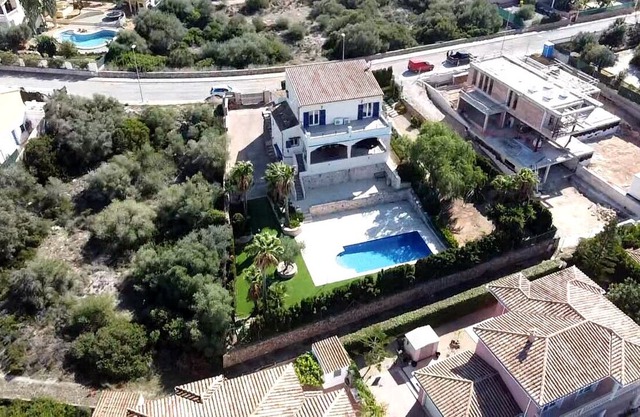 Beautiful Villa for 8 people with Pool and Sea Views