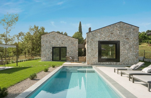 Beautiful Villa Ulmus