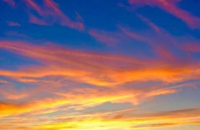 Beautiful Waterfront Studio Beach Cottage Full Bath Kitchen Sunset Oasis 1hr NYC