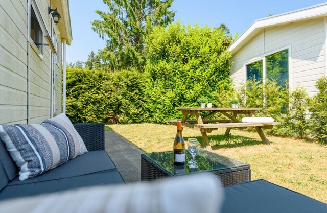 Beautifully situated cozy chalet in the Veluwe.