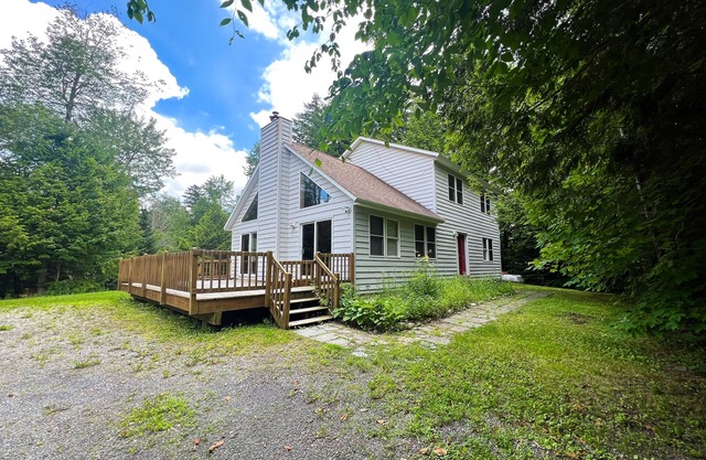 Beaver Glen | House in Winhall with large deck - near Stratton & Bromley