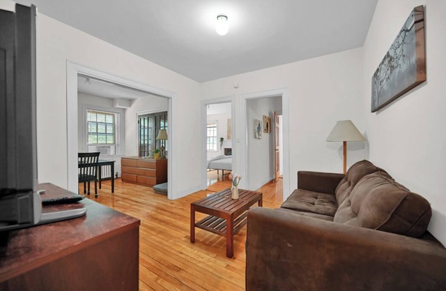 Behind harvard law -2BR and close to MIT