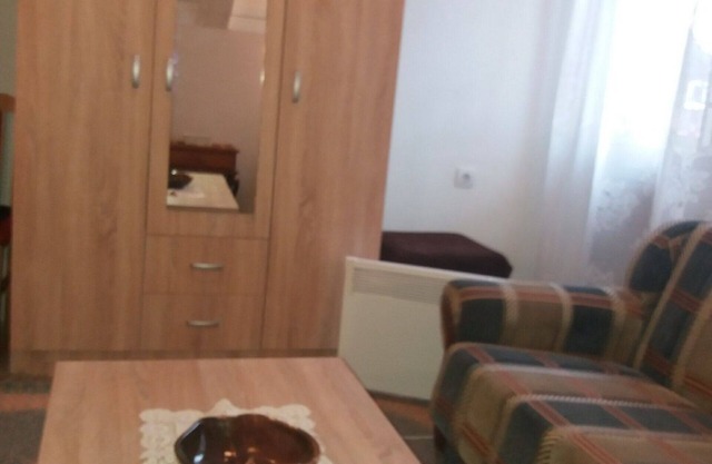 Beka apartments - Loft room 1 with shared bathroom